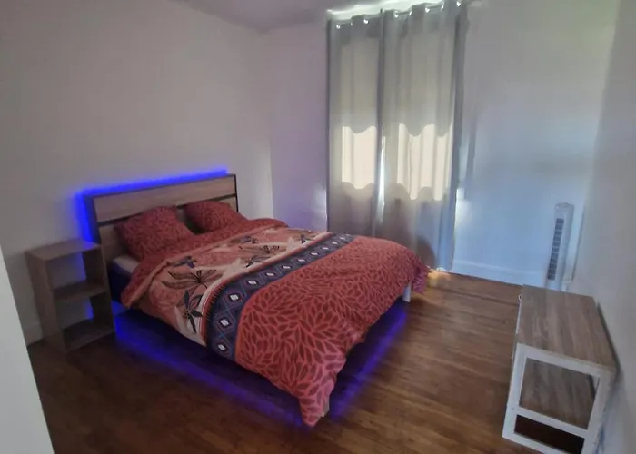 Apartment Au Coeur De Poitiers